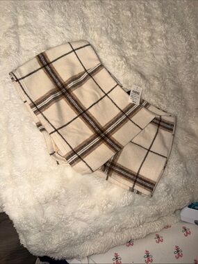 Windsor Cream Plaid Mini Skort